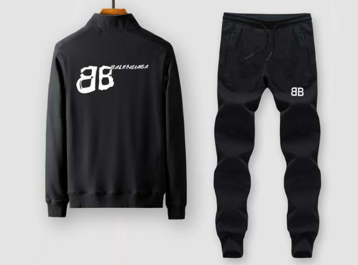 Picture of Balenciaga Sweater Suits _SKUBalenciagaM-6XL1qn2137072